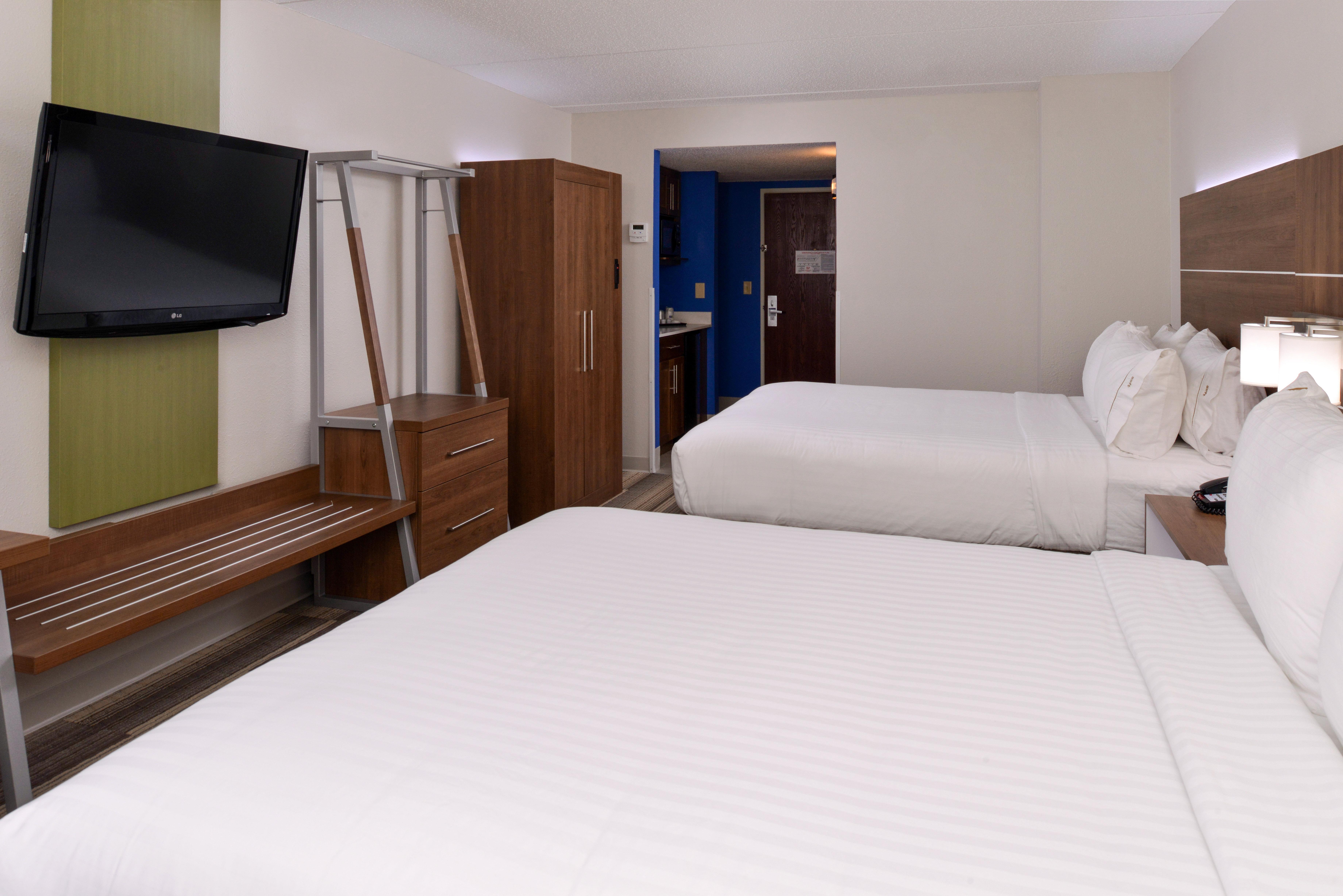 Holiday Inn Express & Suites Raleigh Ne - Medical Ctr Area By Ihg מראה חיצוני תמונה